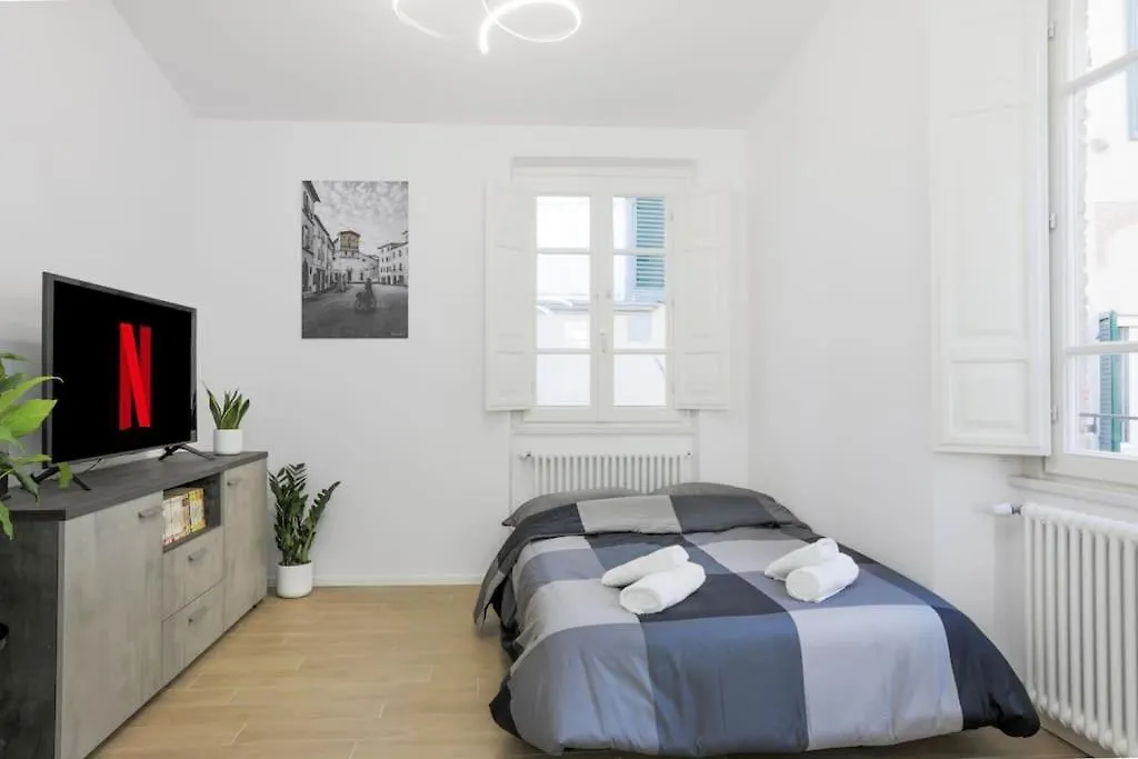 *New Attic*-Lucca Citycenter-Balcony-Netflix 0*, Lucca Italia